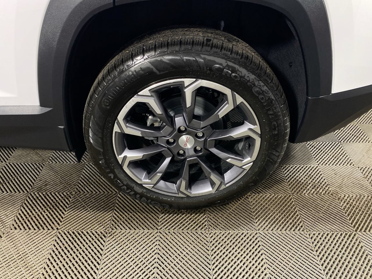 2027 GMC Terrain FWD Elevation