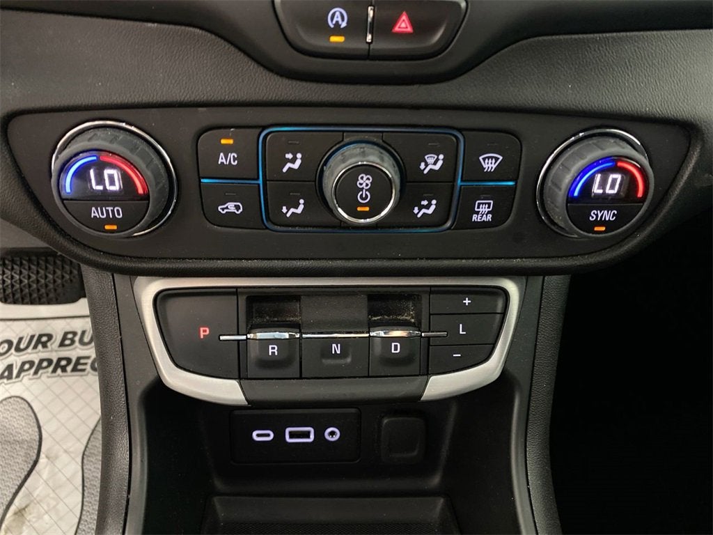 2023 GMC Terrain SLE