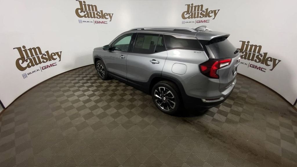 2023 GMC Terrain SLT