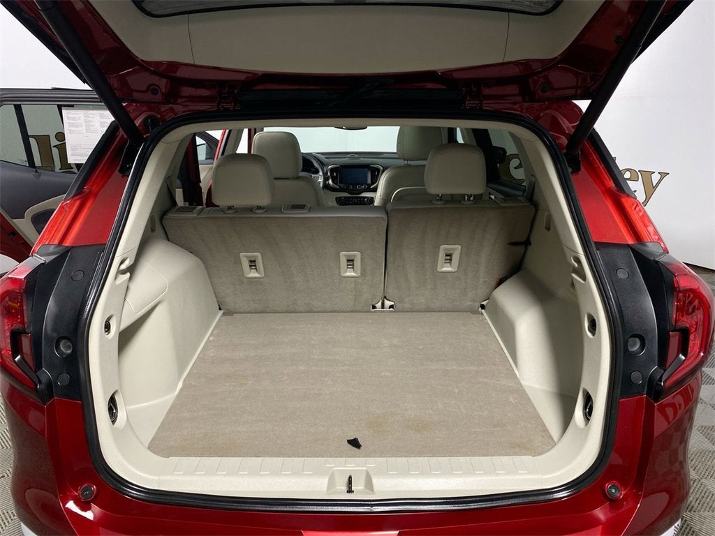 2023 GMC Terrain Denali