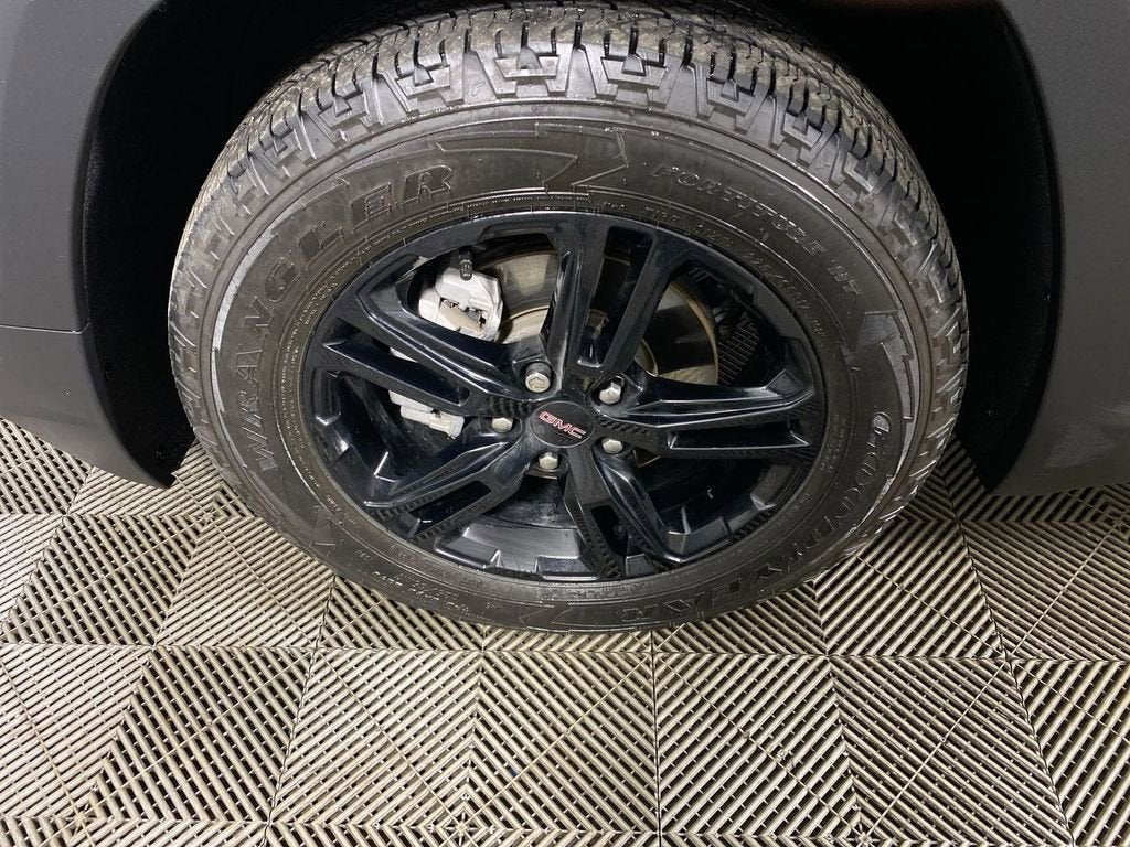 2023 GMC Terrain AT4