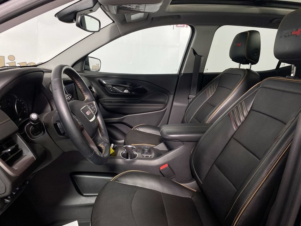 2023 GMC Terrain AT4