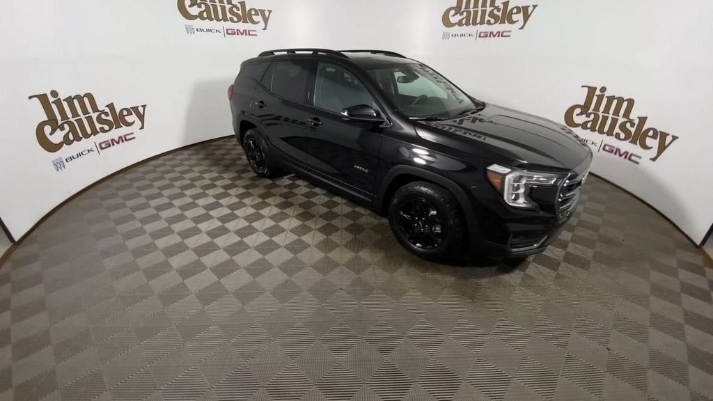 2023 GMC Terrain AT4