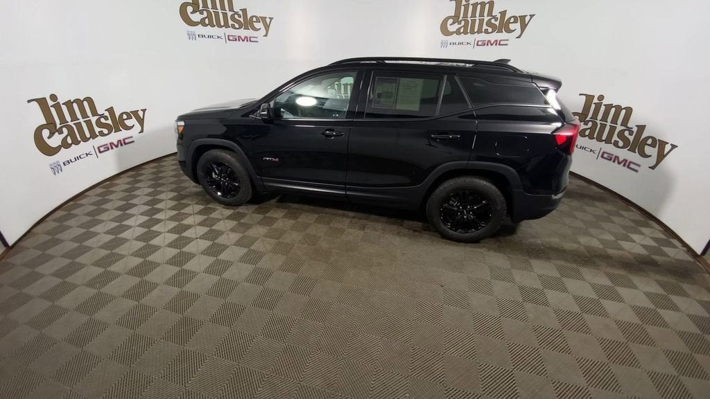 2023 GMC Terrain AT4