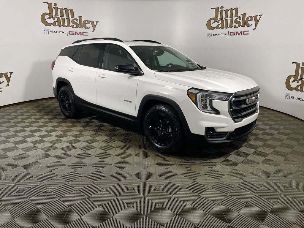 2024 GMC Terrain AT4