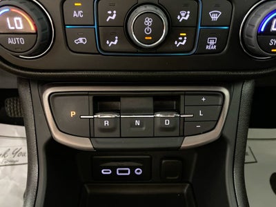 2024 GMC Terrain AT4