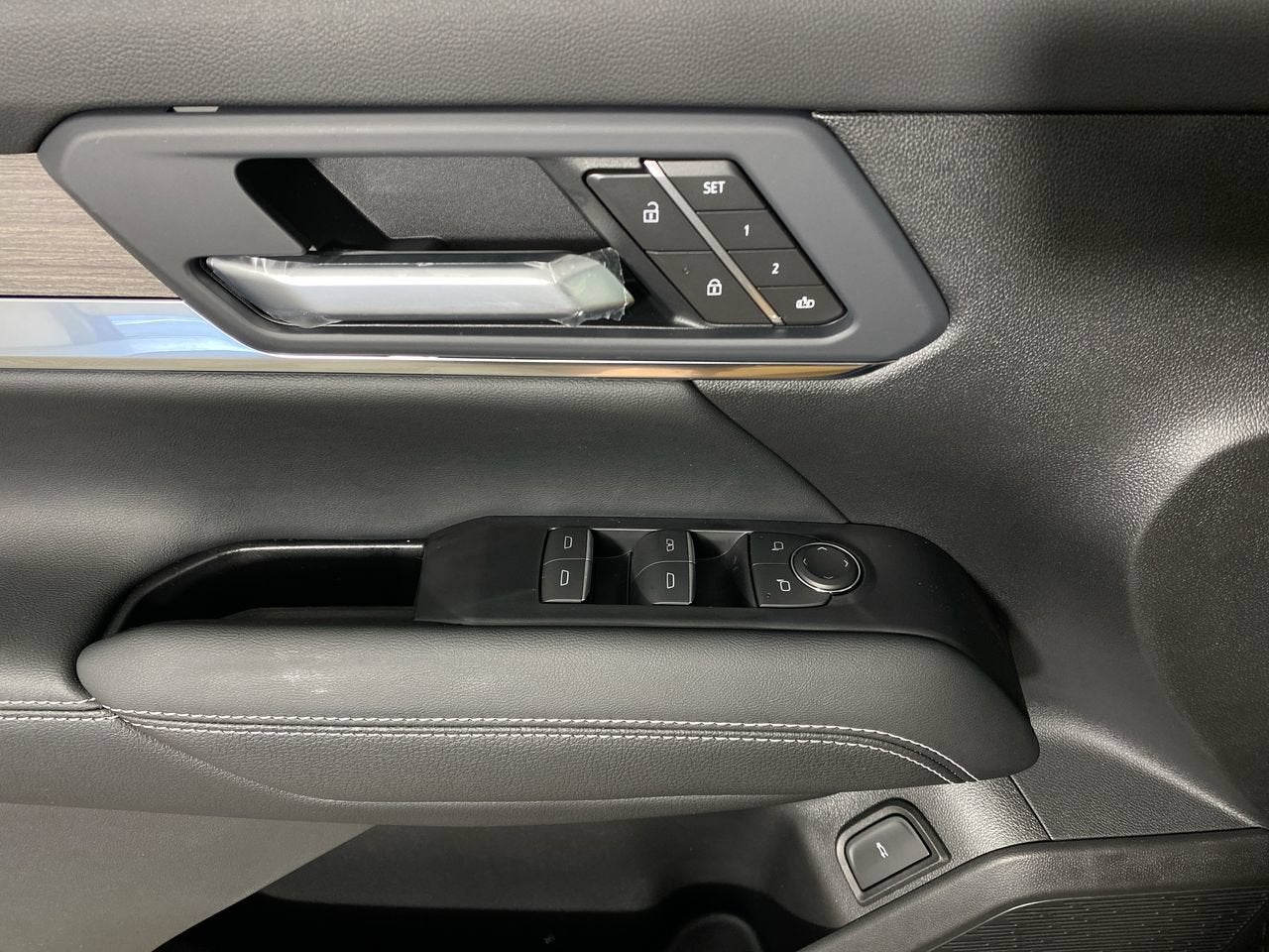 2027 GMC Terrain Denali - Photo 13