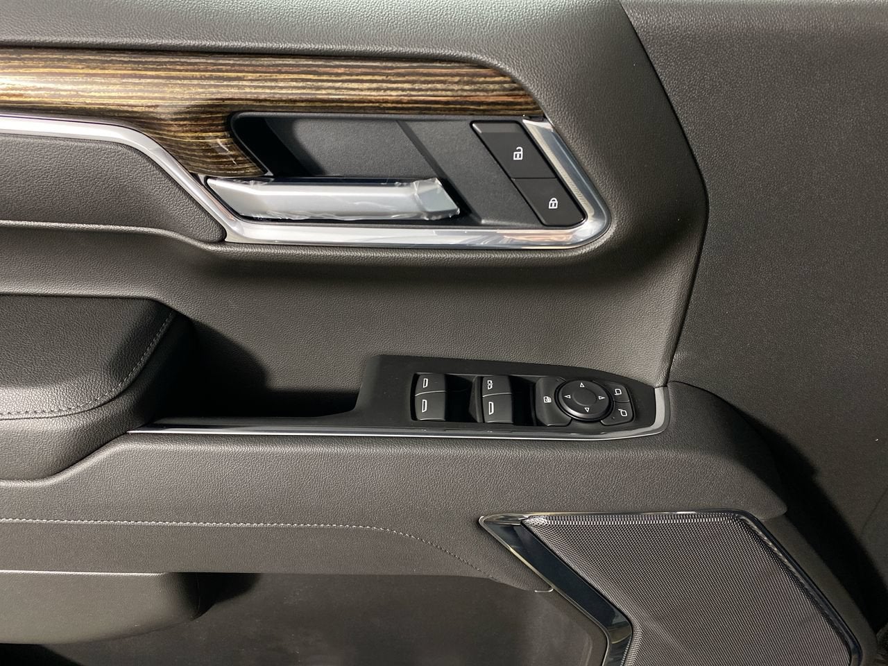 2026 GMC Sierra 1500 Elevation - Photo 13