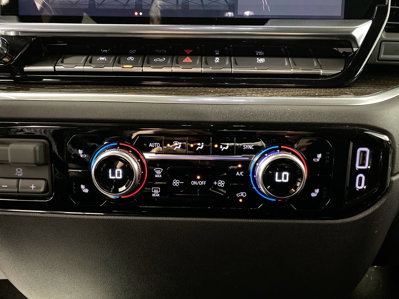 2026 GMC Sierra 1500 Elevation - Photo 18