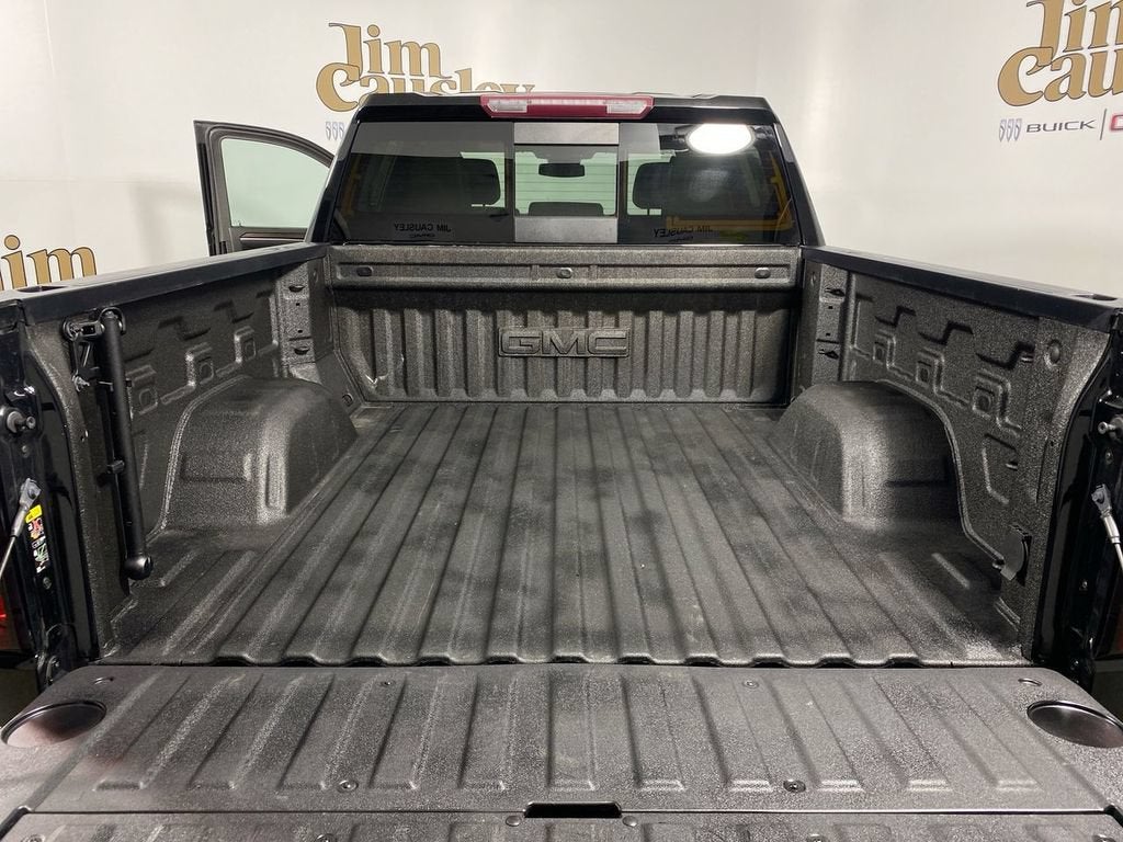 2023 GMC Sierra 1500 SLT - Photo 22
