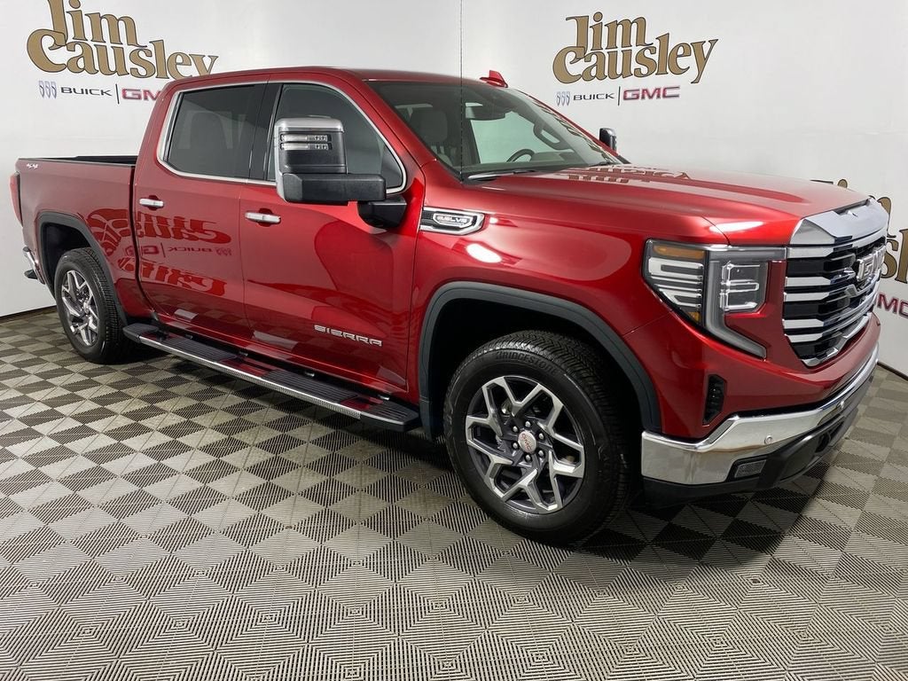 2025 GMC Sierra 1500 SLT