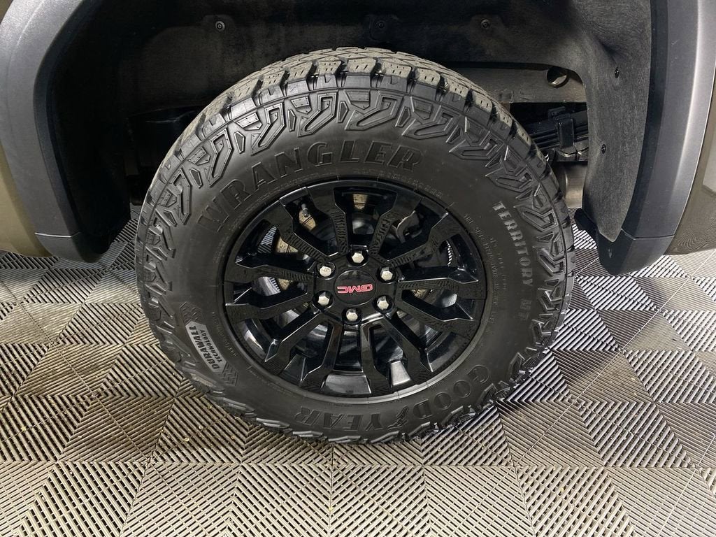 2023 GMC Sierra 1500 AT4X
