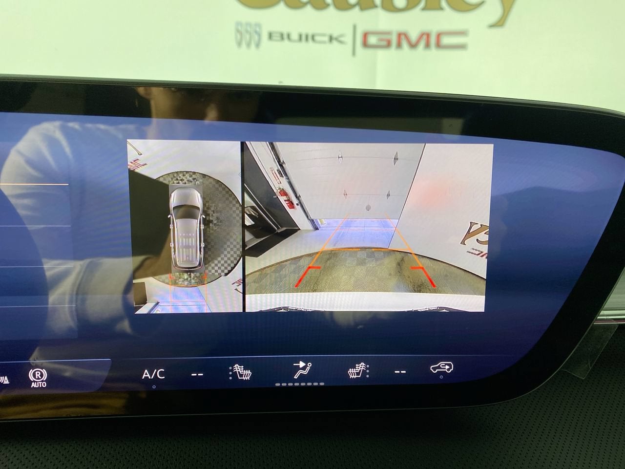 2027 Buick Enclave Preferred - Photo 17