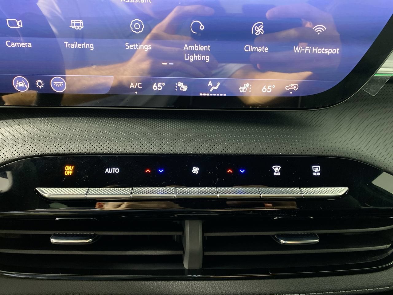 2027 Buick Enclave Preferred