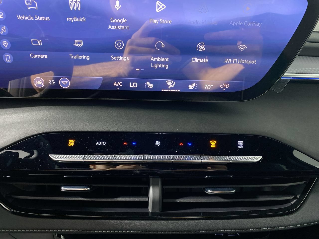 2027 Buick Enclave Sport Touring