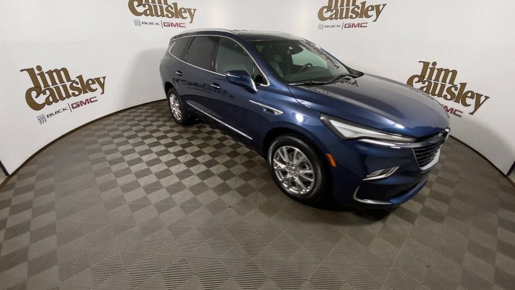 2024 Buick Enclave Essence