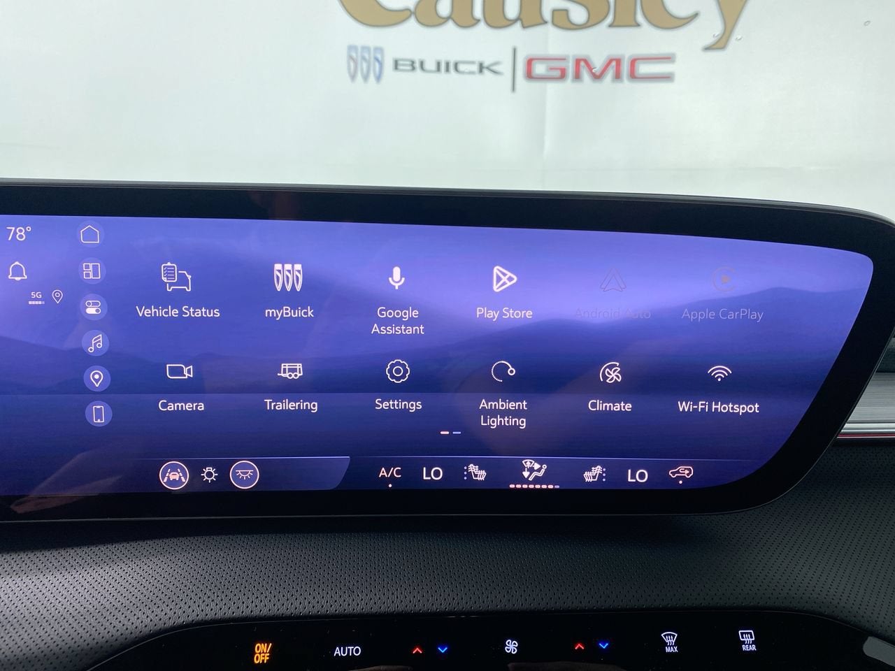 2027 Buick Enclave Preferred