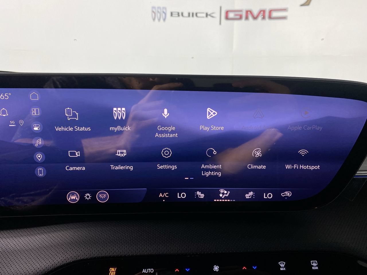 2027 Buick Enclave Preferred