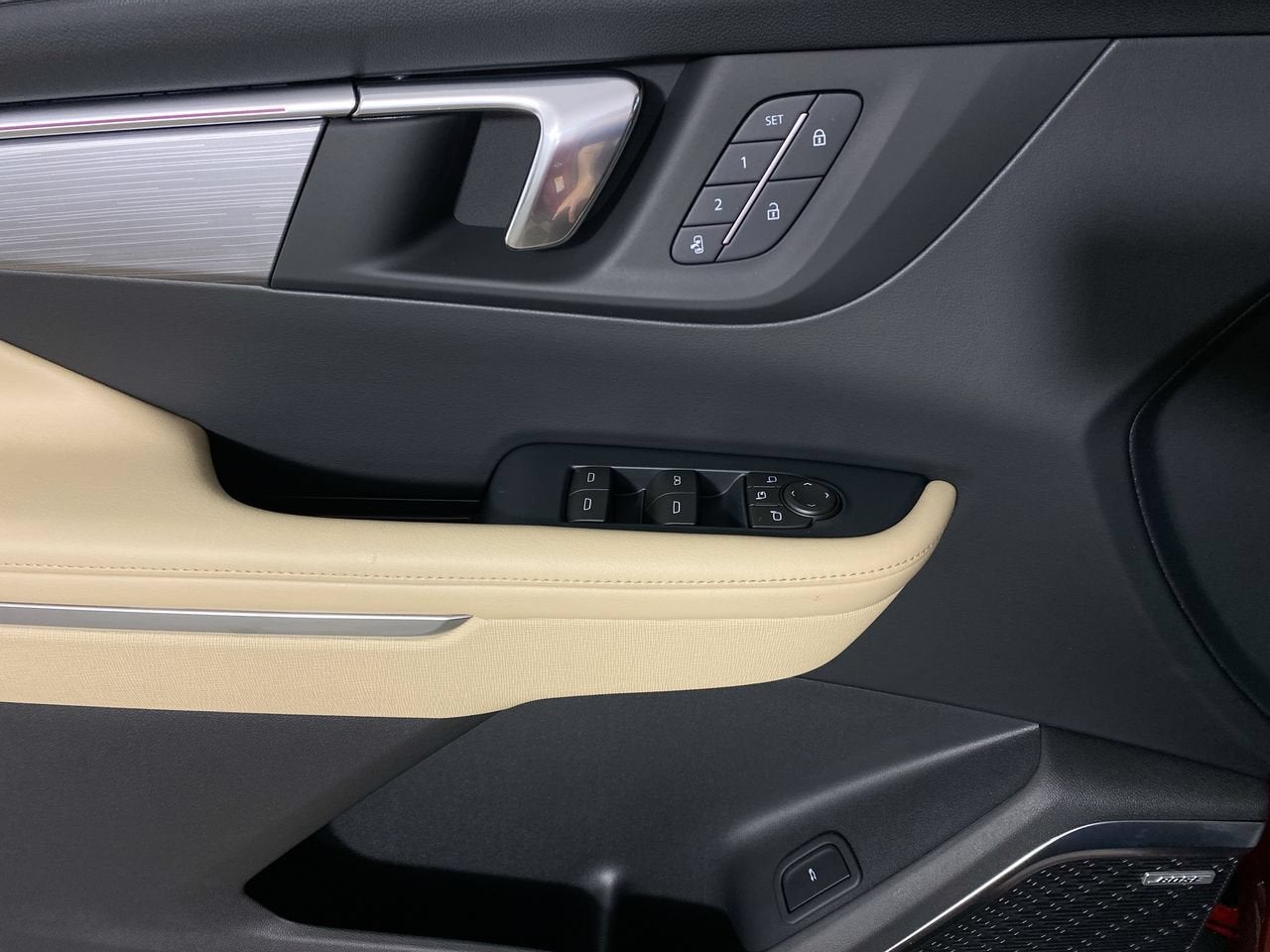 2026 Buick Enclave Preferred - Photo 13