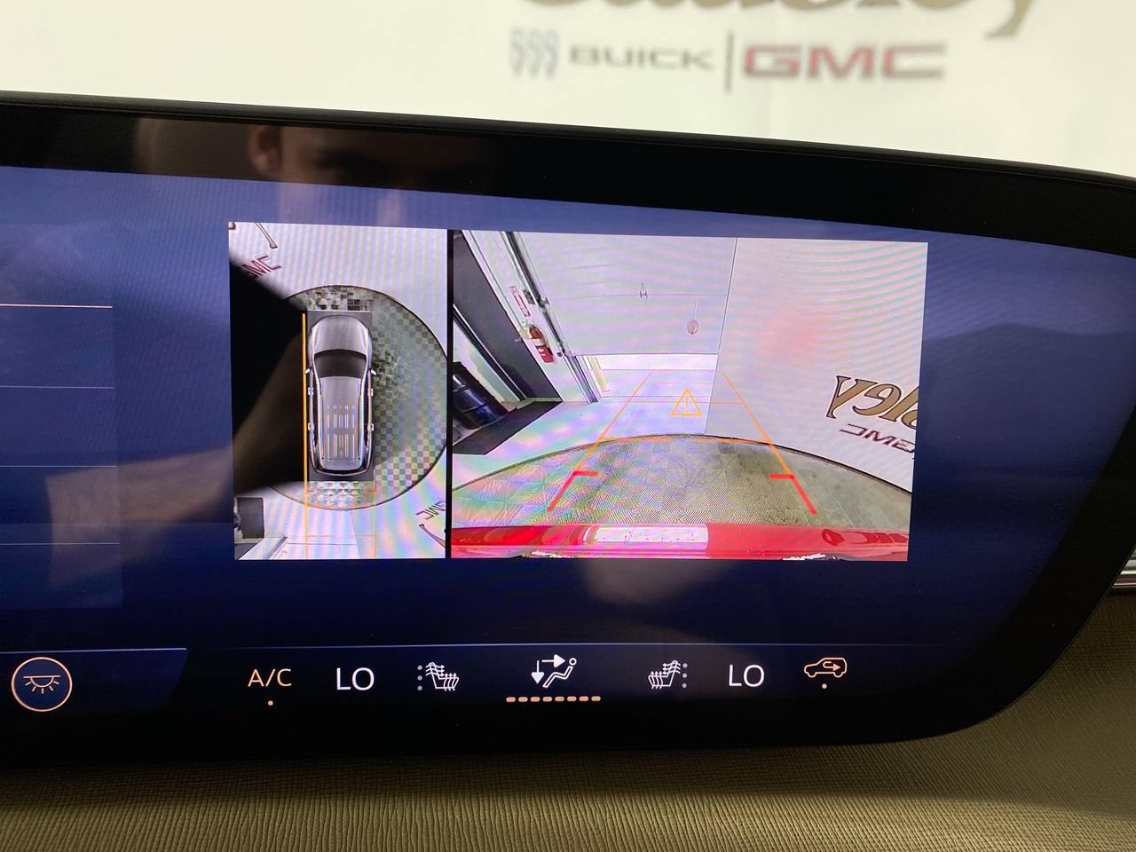 2026 Buick Enclave Preferred - Photo 17