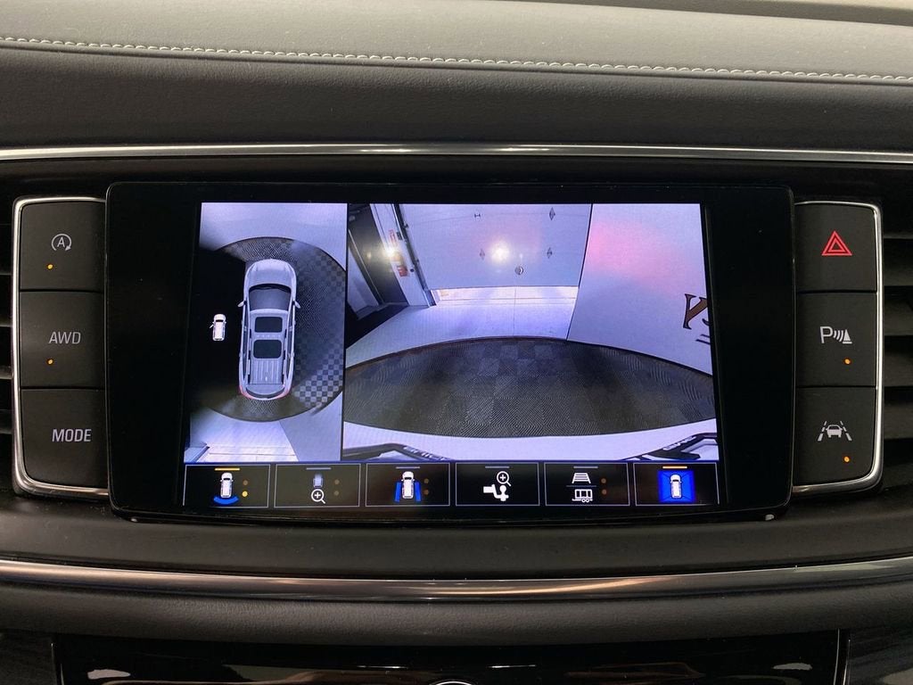 2024 Buick Enclave Essence