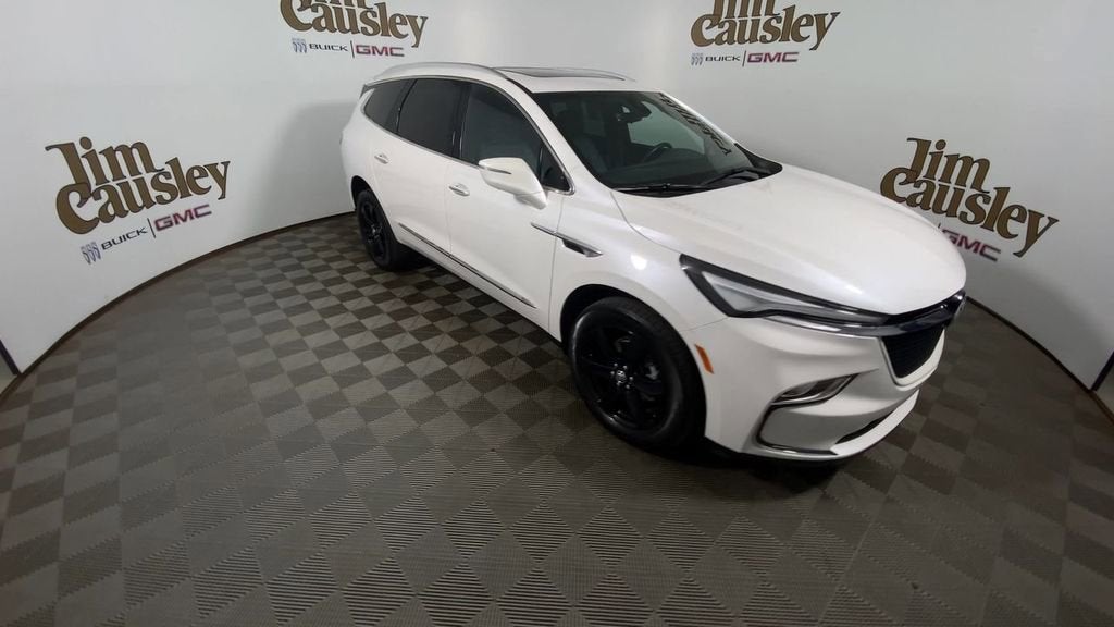 2024 Buick Enclave Essence