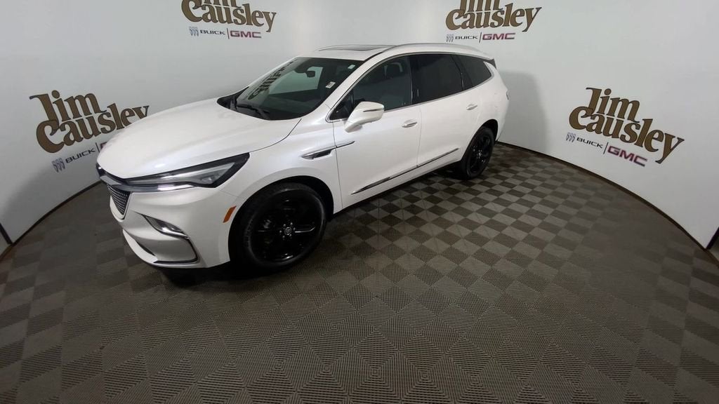 2024 Buick Enclave Essence