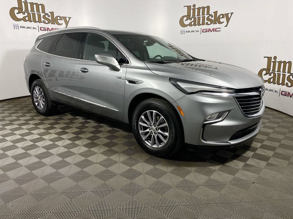 2024 Buick Enclave Essence