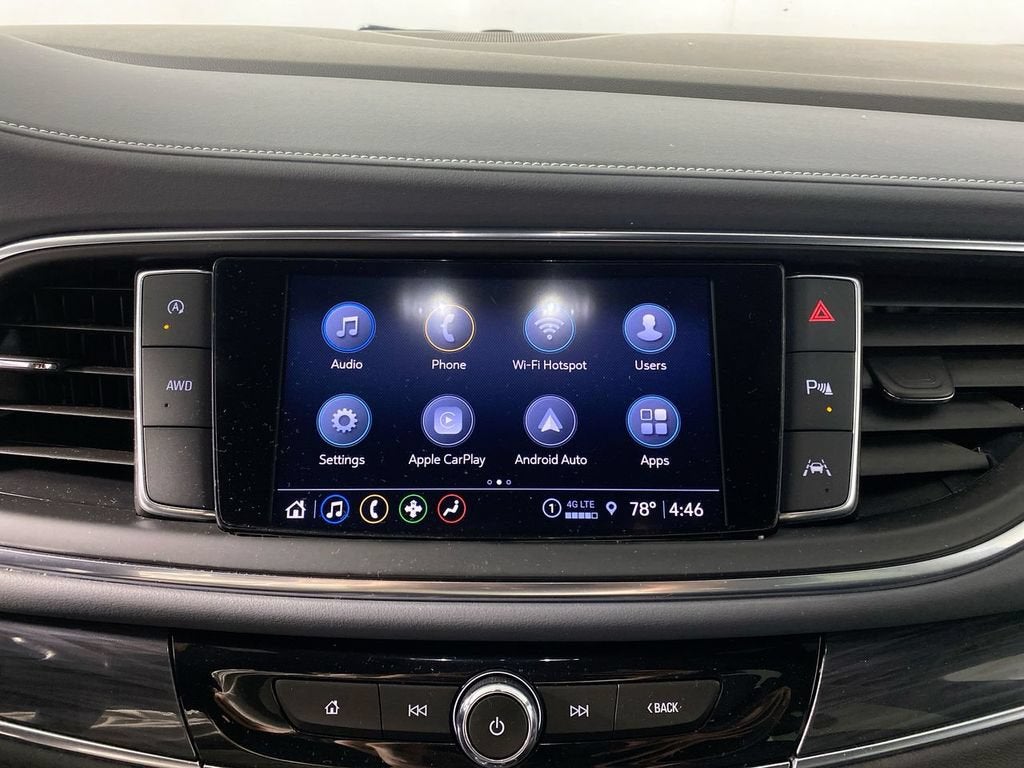 2024 Buick Enclave Essence