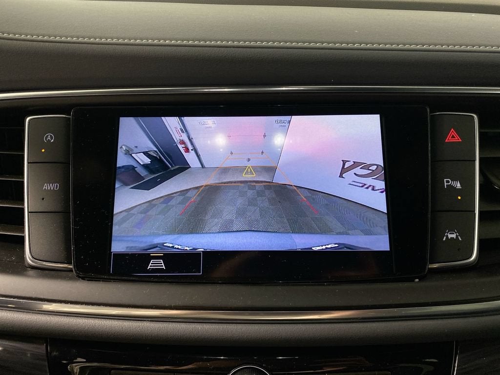 2024 Buick Enclave Essence