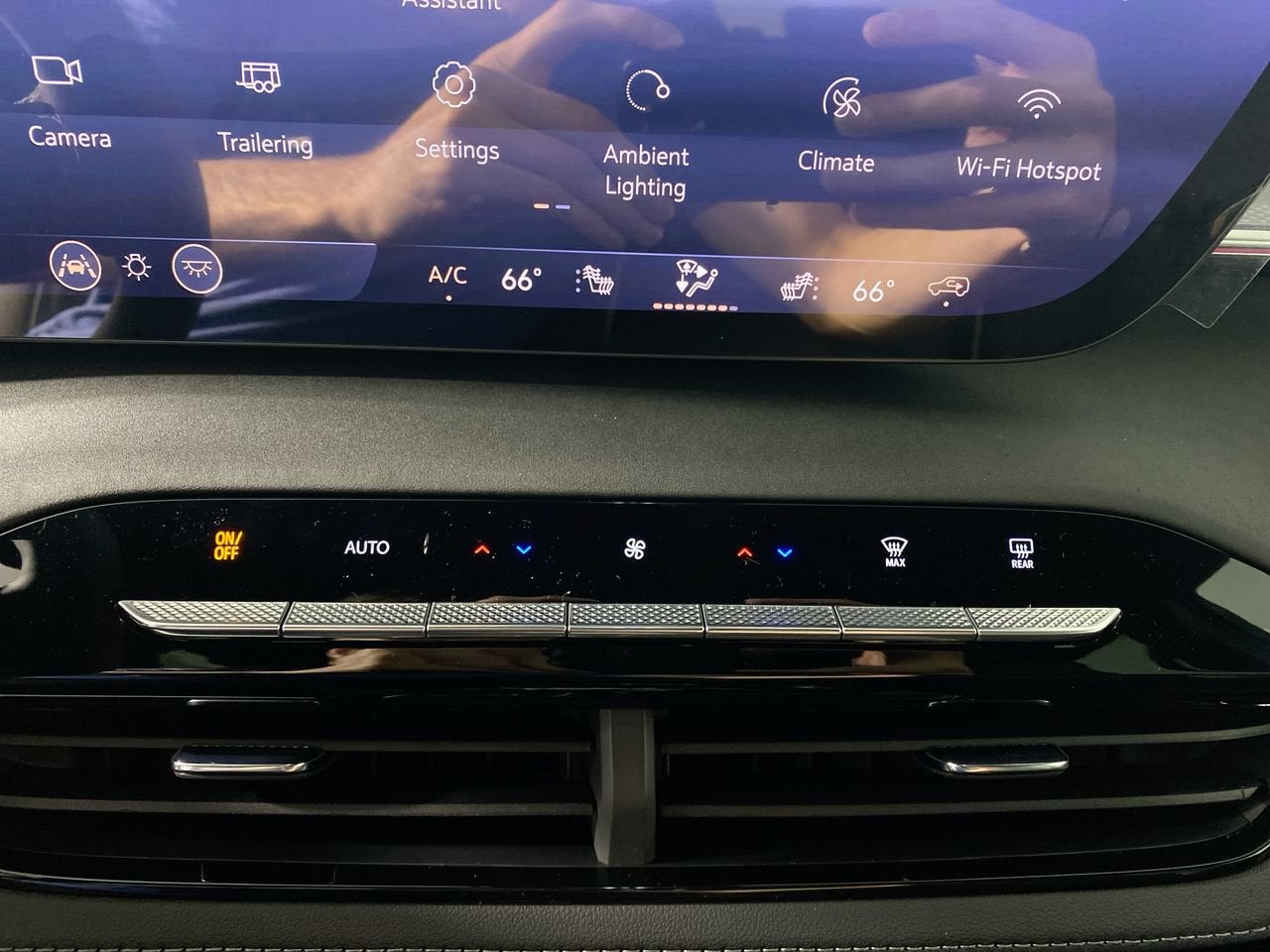 2027 Buick Enclave Sport Touring