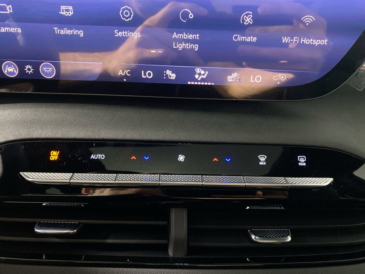 2027 Buick Enclave Sport Touring
