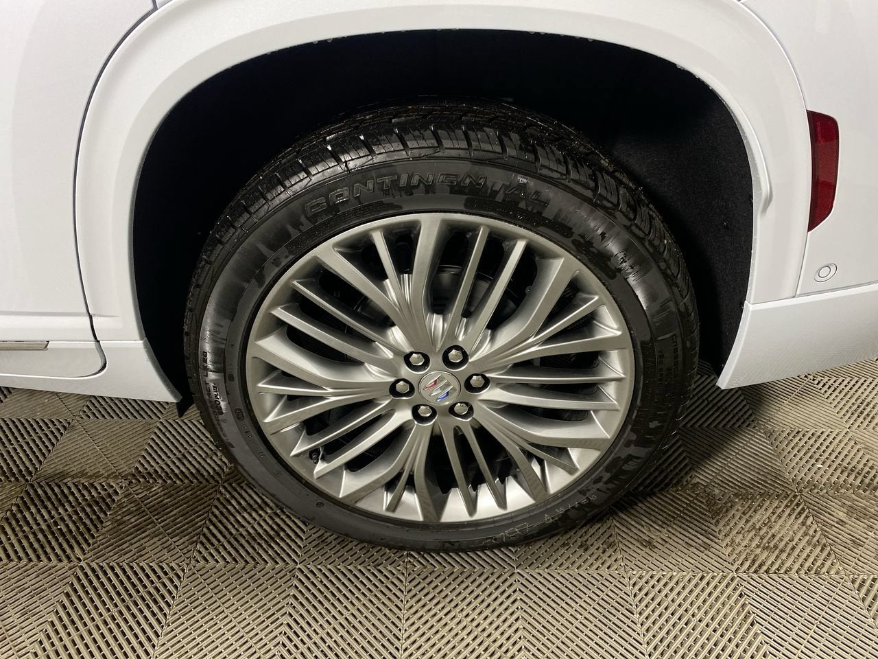 2027 Buick Enclave Avenir