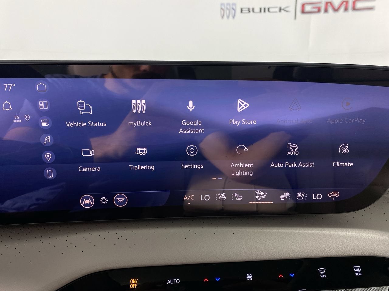 2027 Buick Enclave Avenir