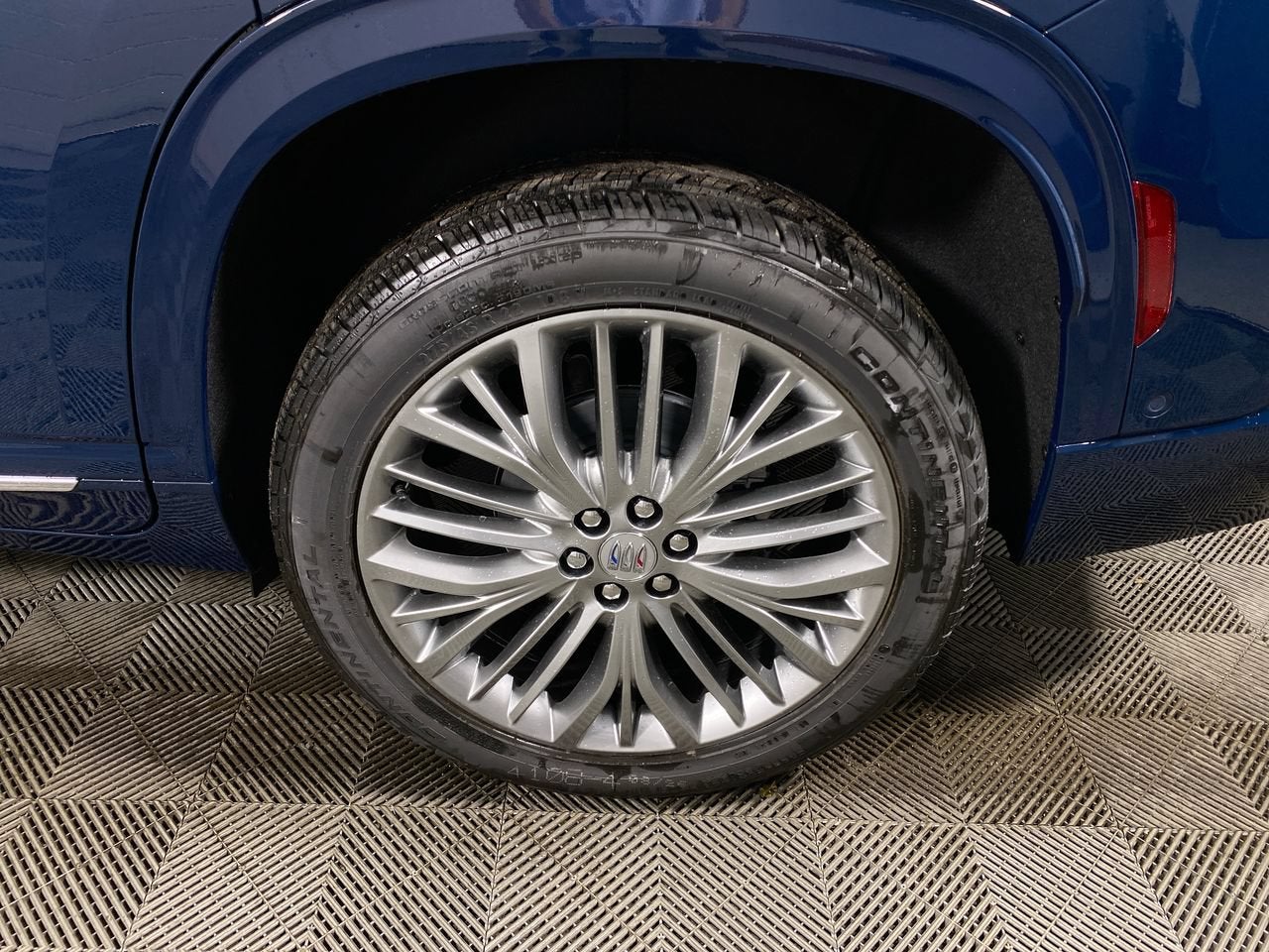 2027 Buick Enclave Avenir