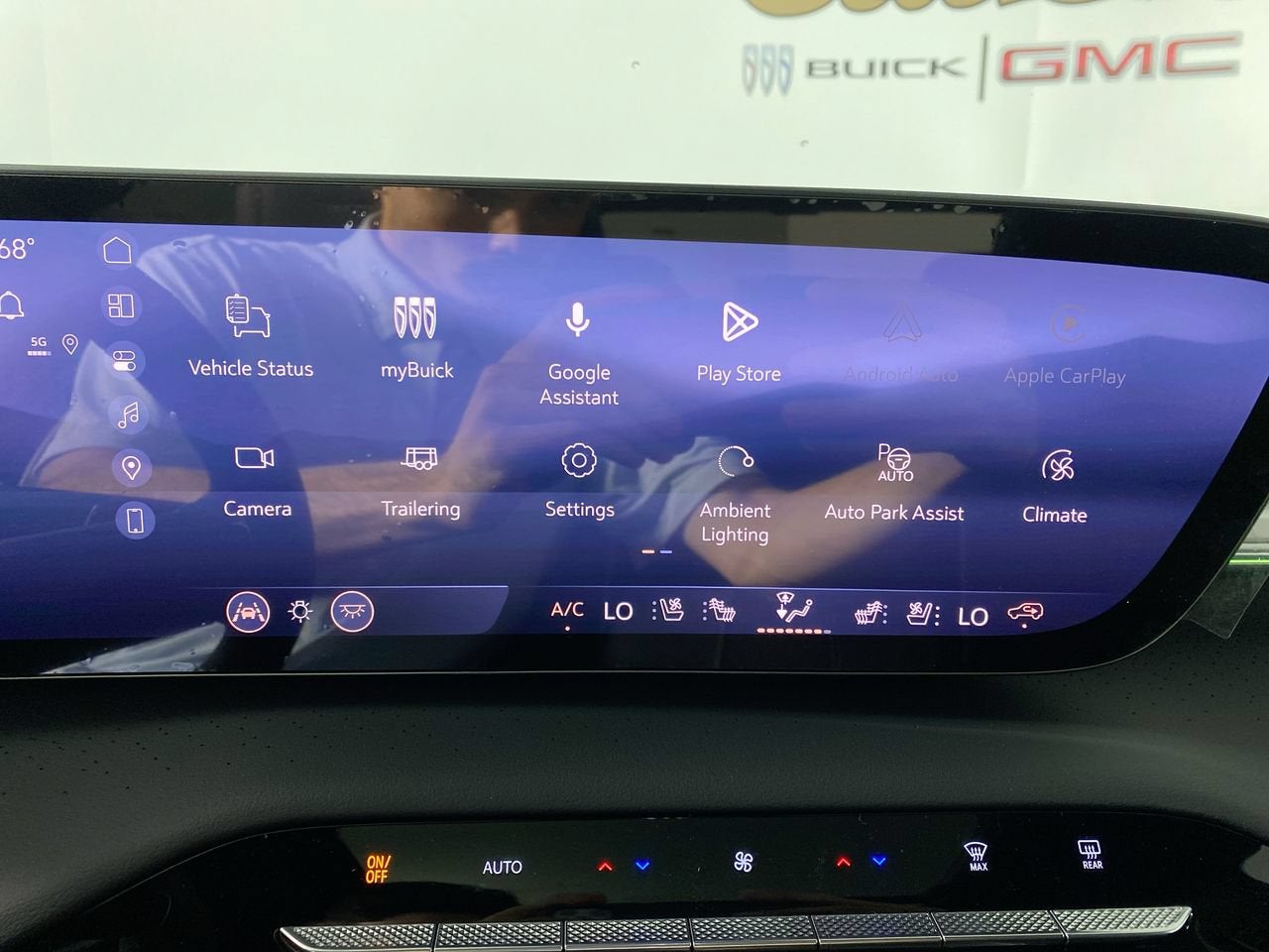 2027 Buick Enclave Avenir