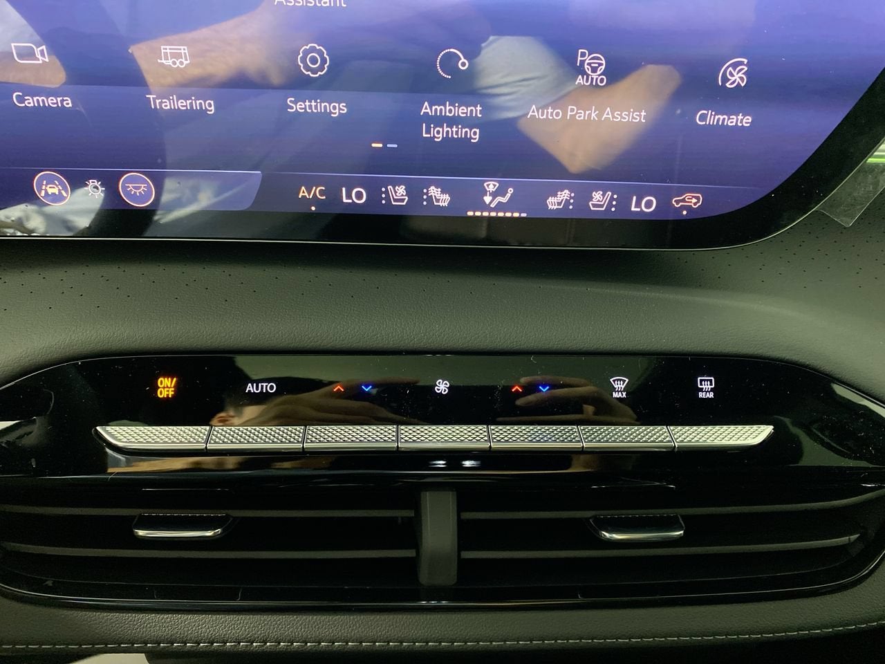 2027 Buick Enclave Avenir