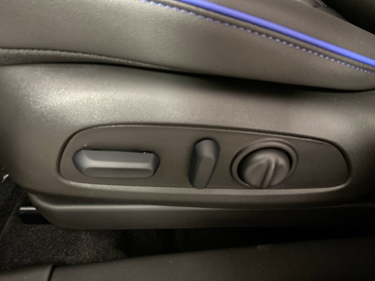 2026 Buick Encore GX Sport Touring - Photo 12