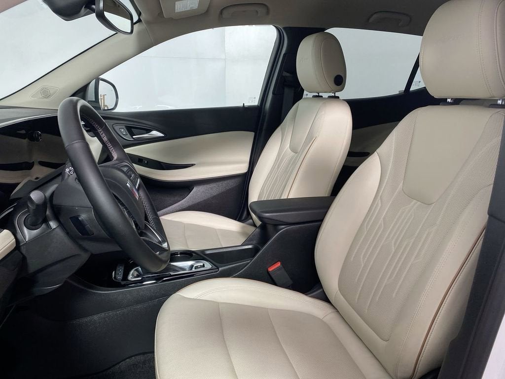 2024 Buick Encore GX Avenir - Photo 11