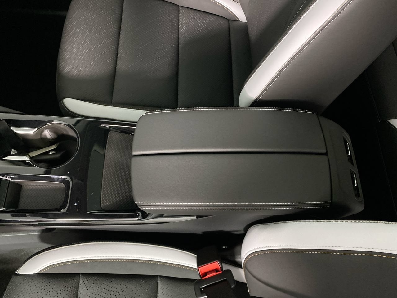 2026 Buick Envision Sport Touring - Photo 20