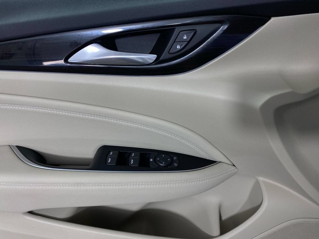 2018 Buick Regal Sportback Essence
