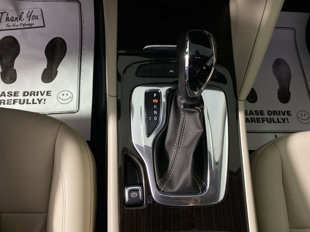 2018 Buick Regal Sportback Essence