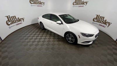 2018 Buick Regal Sportback Essence