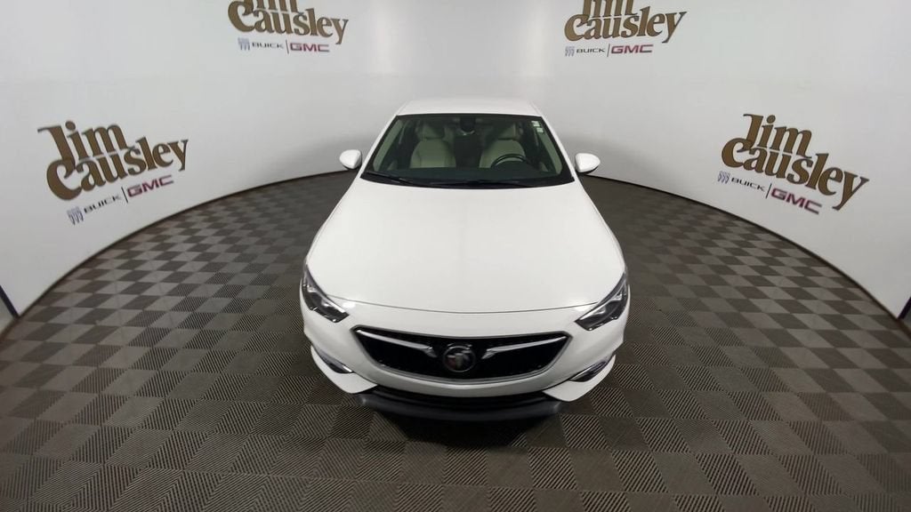2018 Buick Regal Sportback Essence