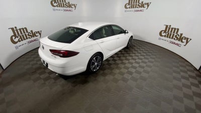 2018 Buick Regal Sportback Essence